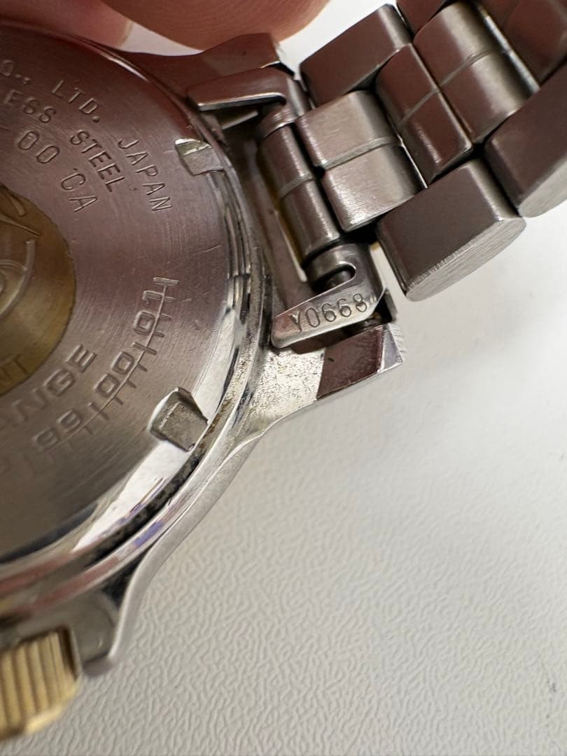【From Japan】Working MARINE RACER watch, gold and silver combination, quartz