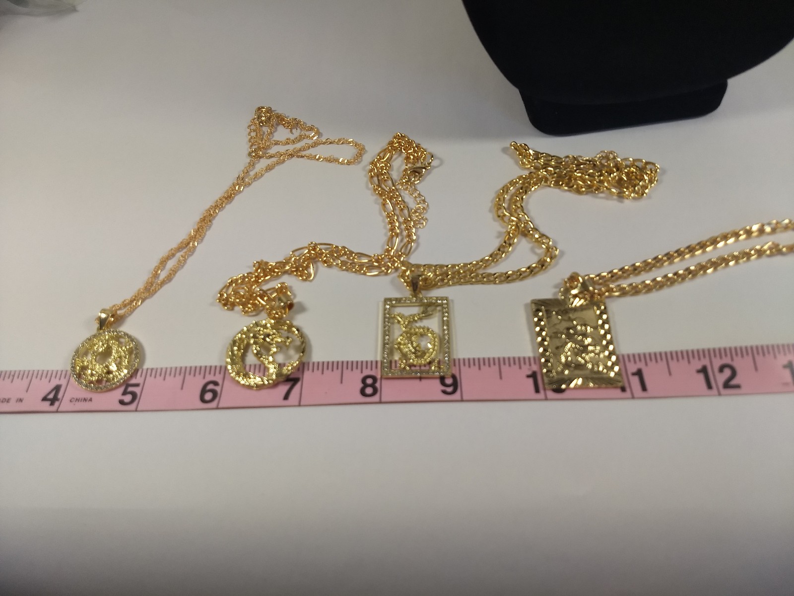 Dragon Pendant Necklace Lot 4 Gold Tone Pendants Chains Modern Rectangle Round