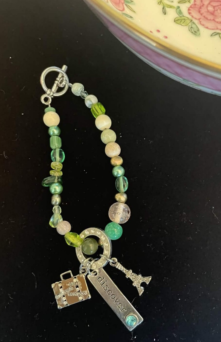 Travel Paris France Vacation. Green Beaded 8 inch Charm Bracelet . Gift Box