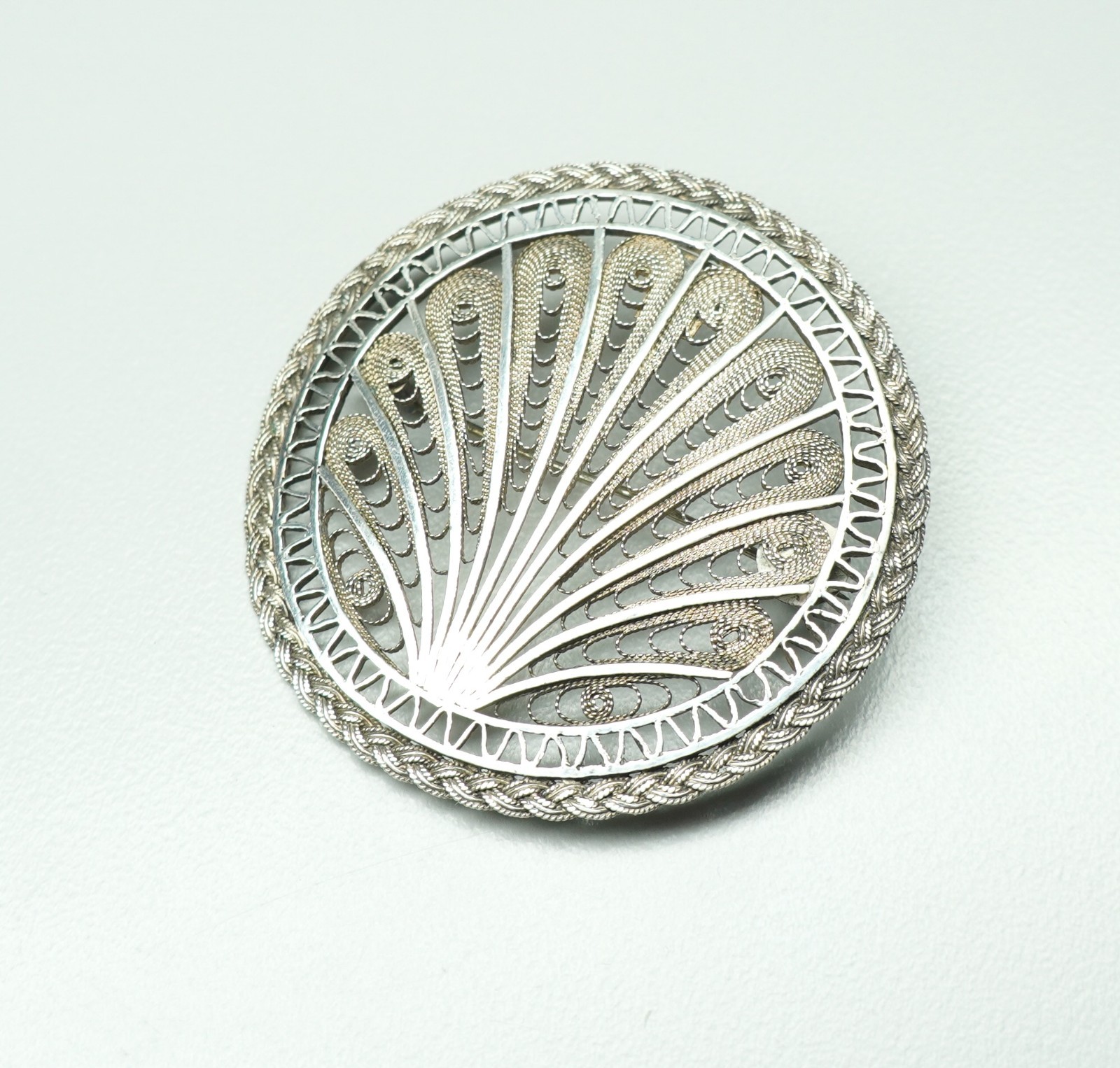 Vintage 950 Sterling Silver+ Filigree Brooch 1.75″ Palestine 7.69 Grams