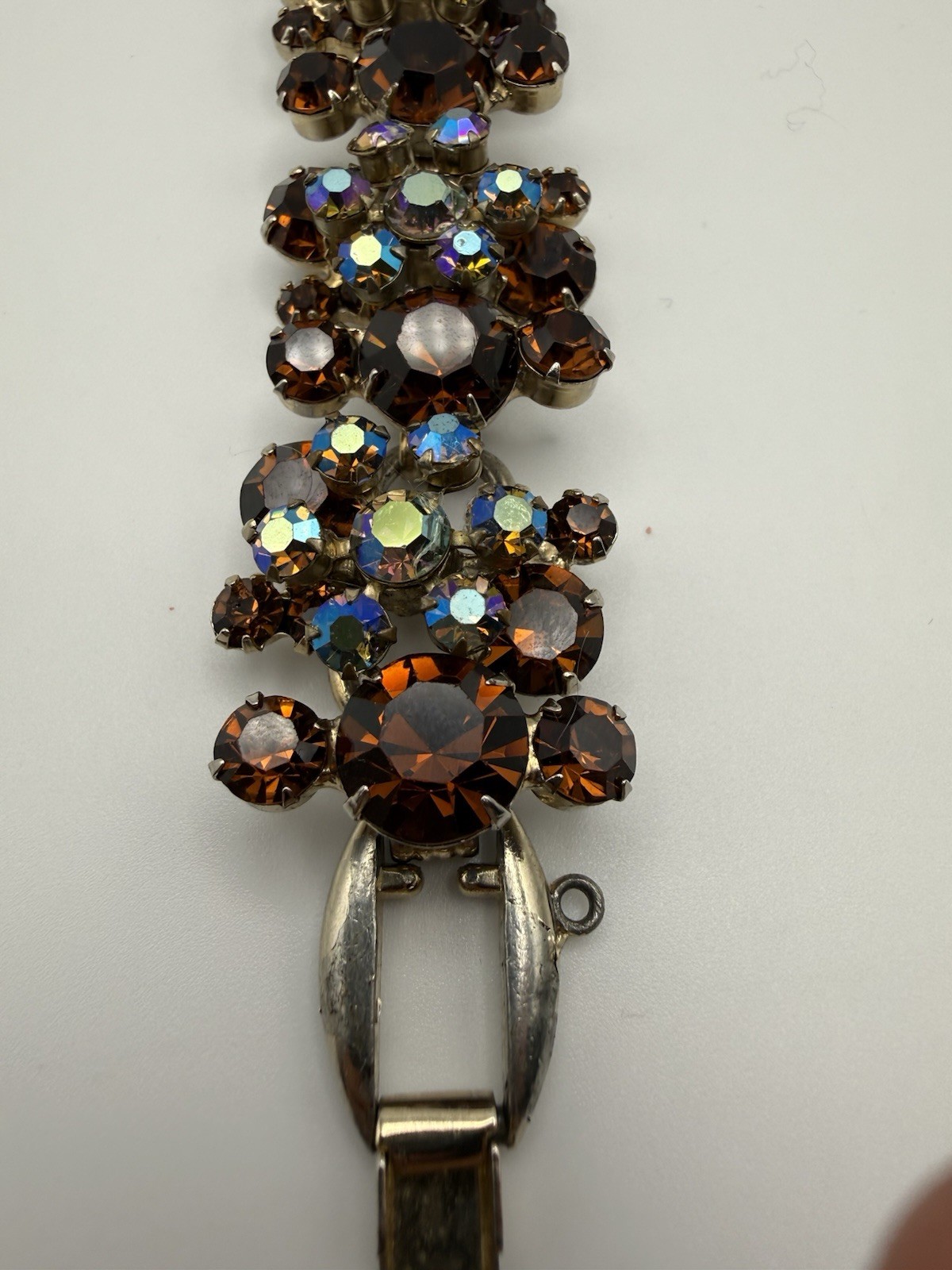 DeLizza & Elster (D &E) Juliana Cognac & Iridescent AB Rhinestone Bracelet 6.75”