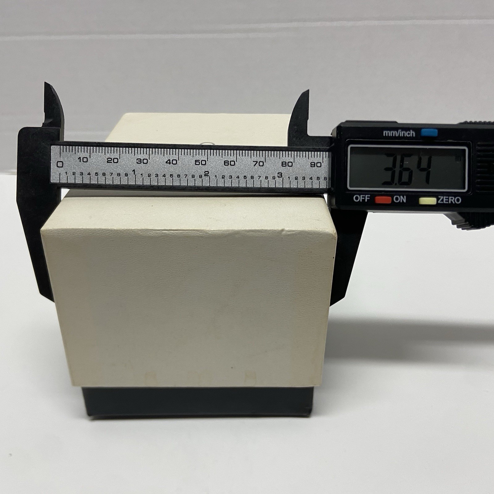 Seiko Presentation Watch Box Case Black & White Cardboard FSSB3E