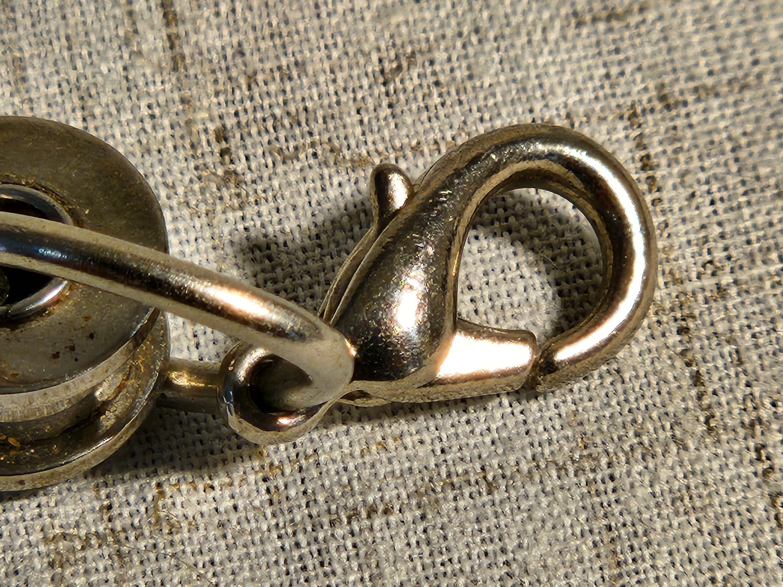 Unique 7 1/2in Solid Stainless Steel Motorcycle Bike Bracelet