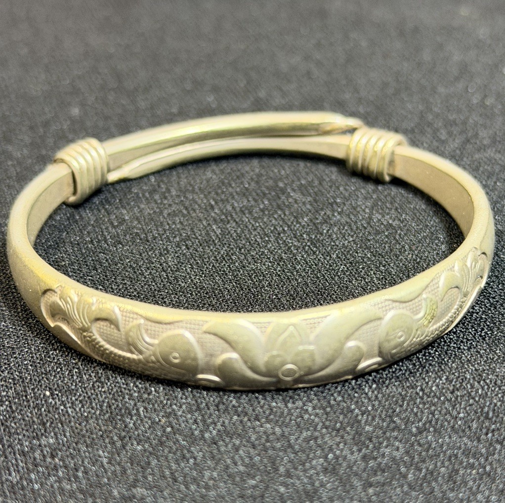 Hmong Hill Tribe Unisex Silver Bracelet Fish Lotus Design (46+ grams)