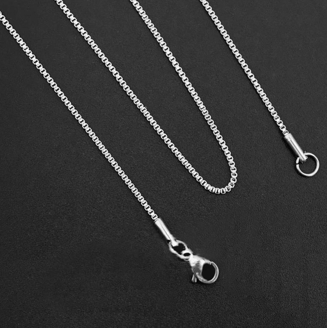 STAINLESS STEEL 1.5 mm BOX CHAIN 45 cm (17.7 in)