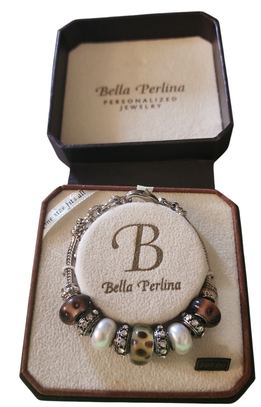 Bella Perlina glass bead bracelet with box Brown White