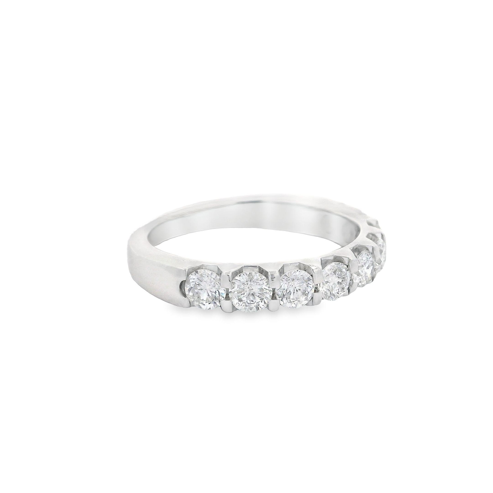 14k White Gold 0.85ctw Large Fiery White Diamond Wedding Classic Band Ring