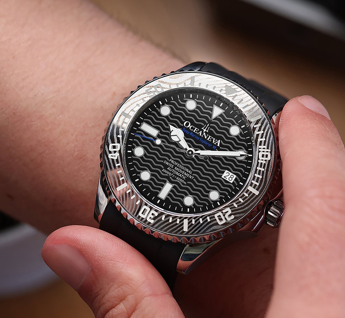 Oceaneva 6000m Grade 5 Titanium AUTOMATIC Watch SWISS MOVEMENT Black