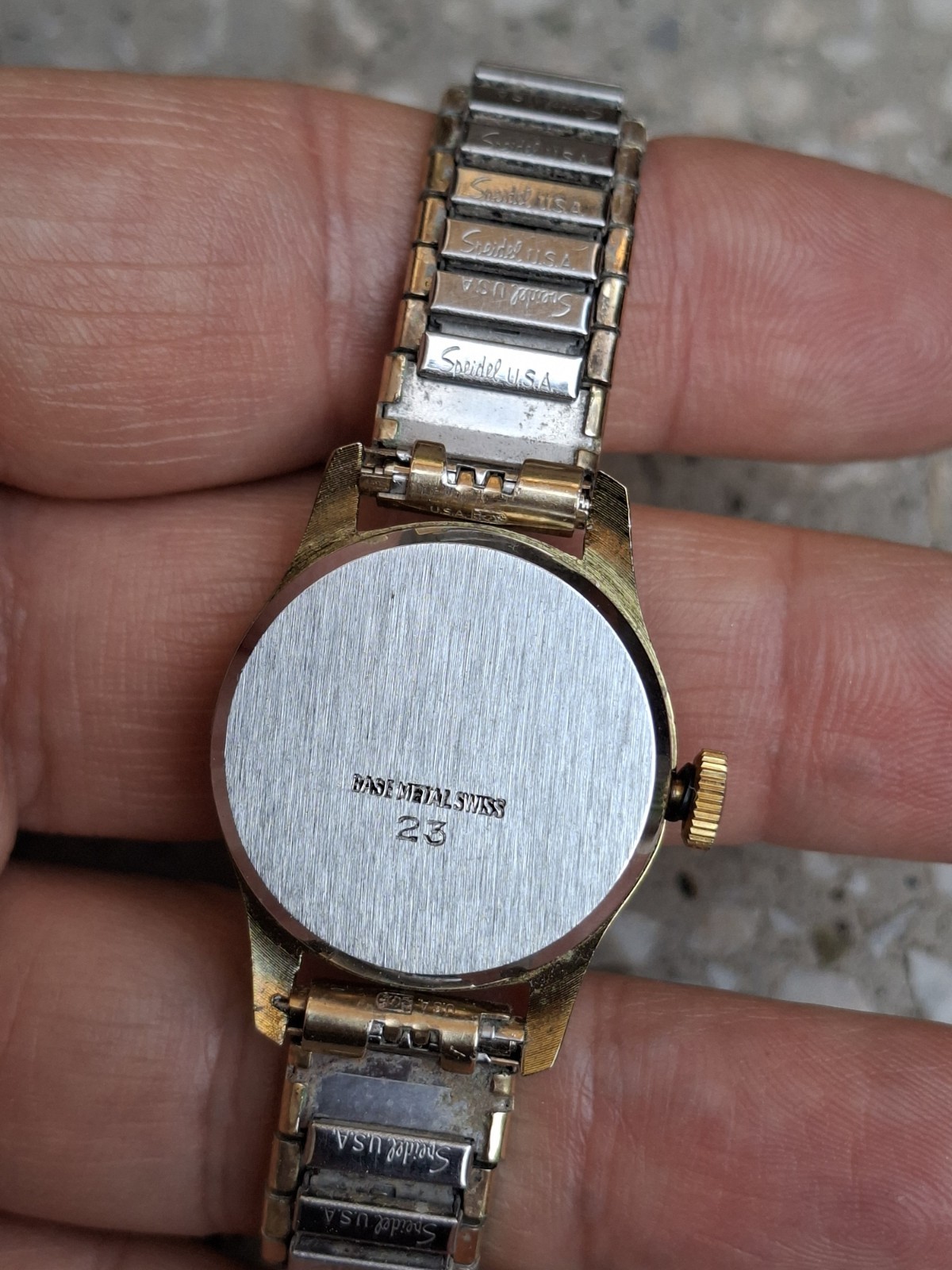 Vintage Bradley Mickey Mouse Swiss Mechanical Watch Cal 37-72 Speidel expansion