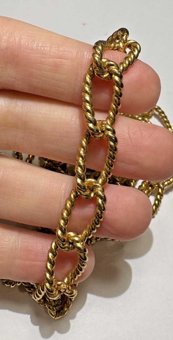 Vintage Roget TM Heavy Swirl Link Gold tone Chain 35″ Necklace