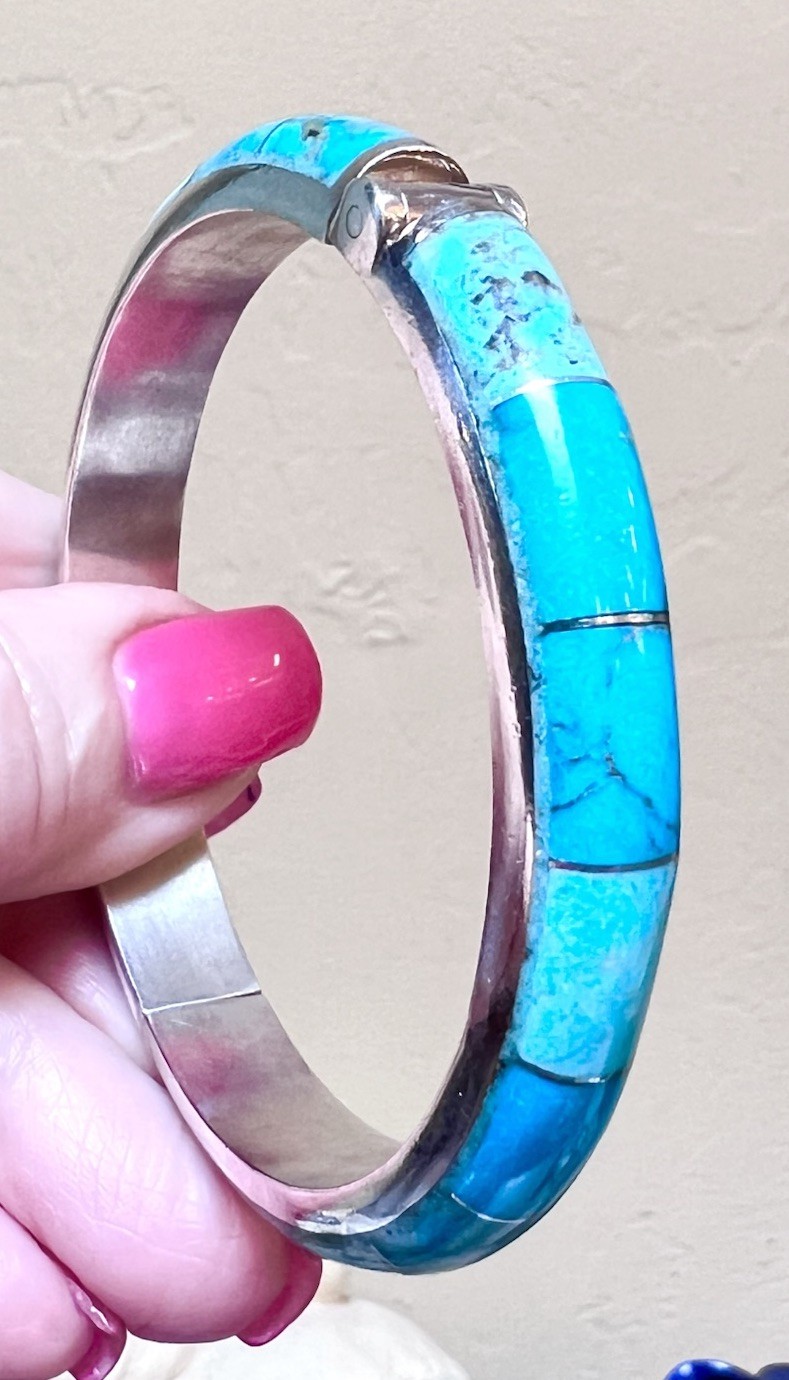LOVELY Jay King, Desert Rose Trading Sterling Silver & Turquoise Inlay Bracelet