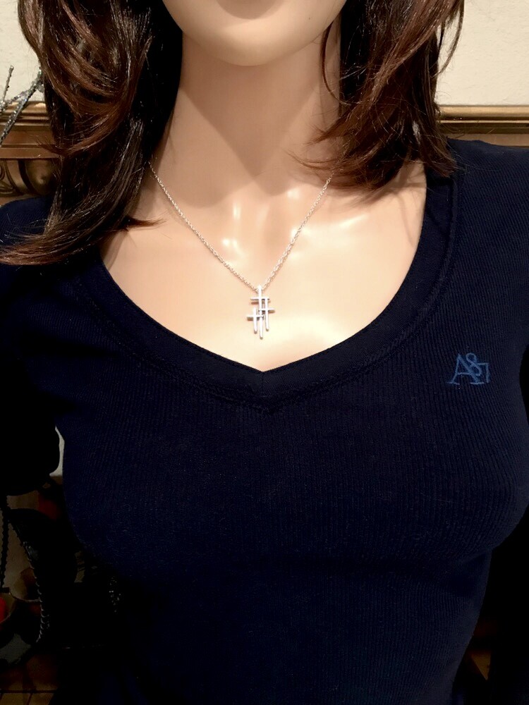 Three triple Crosses Calvary with 925 Silver Plated Rolo Necklace 18″ in Christi