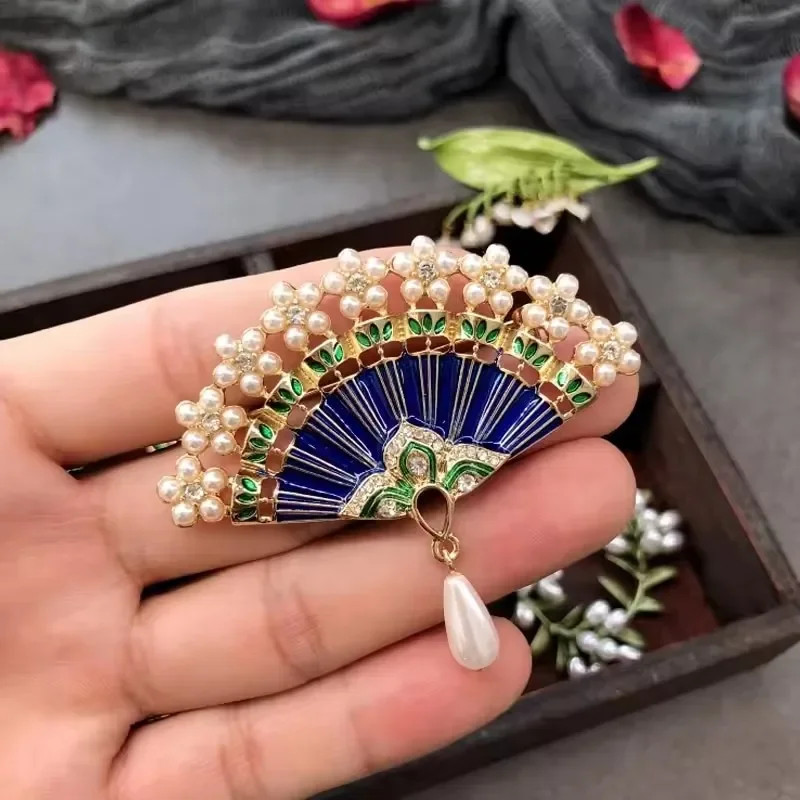 Plant Brooch Green Pearl Pin Corsage Accessories Ladies Delicate Jewelry Gifts