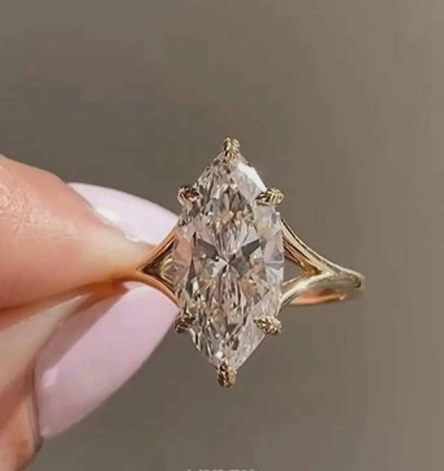 2 CT Marquise Cut Moissanite Solitaire Engagement Ring, Split Shank Wedding Ring