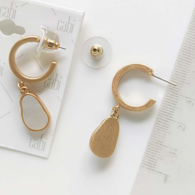 New Cabi Shell Drop Hoop Earrings Gift Vintage Women Party Holiday Show Jewelry