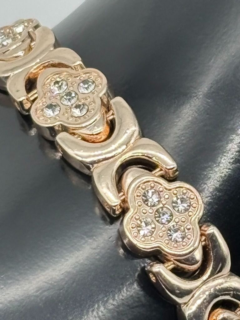 Stainless Steel Magnetic Therapy Bracelet Clover Pattern in Gold-Tone Not Signed