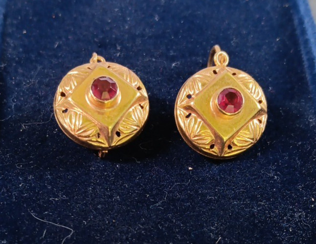 Stunning Vintage Mid-Century 18k Yellow Gold Etruscan Revival Earrings UNOAERRE
