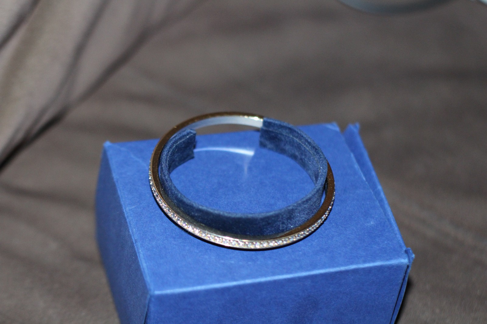 Swarovski Crystal Bangle Bracelet 6.6cm Gold Tone Clear Stones Elegant Womens