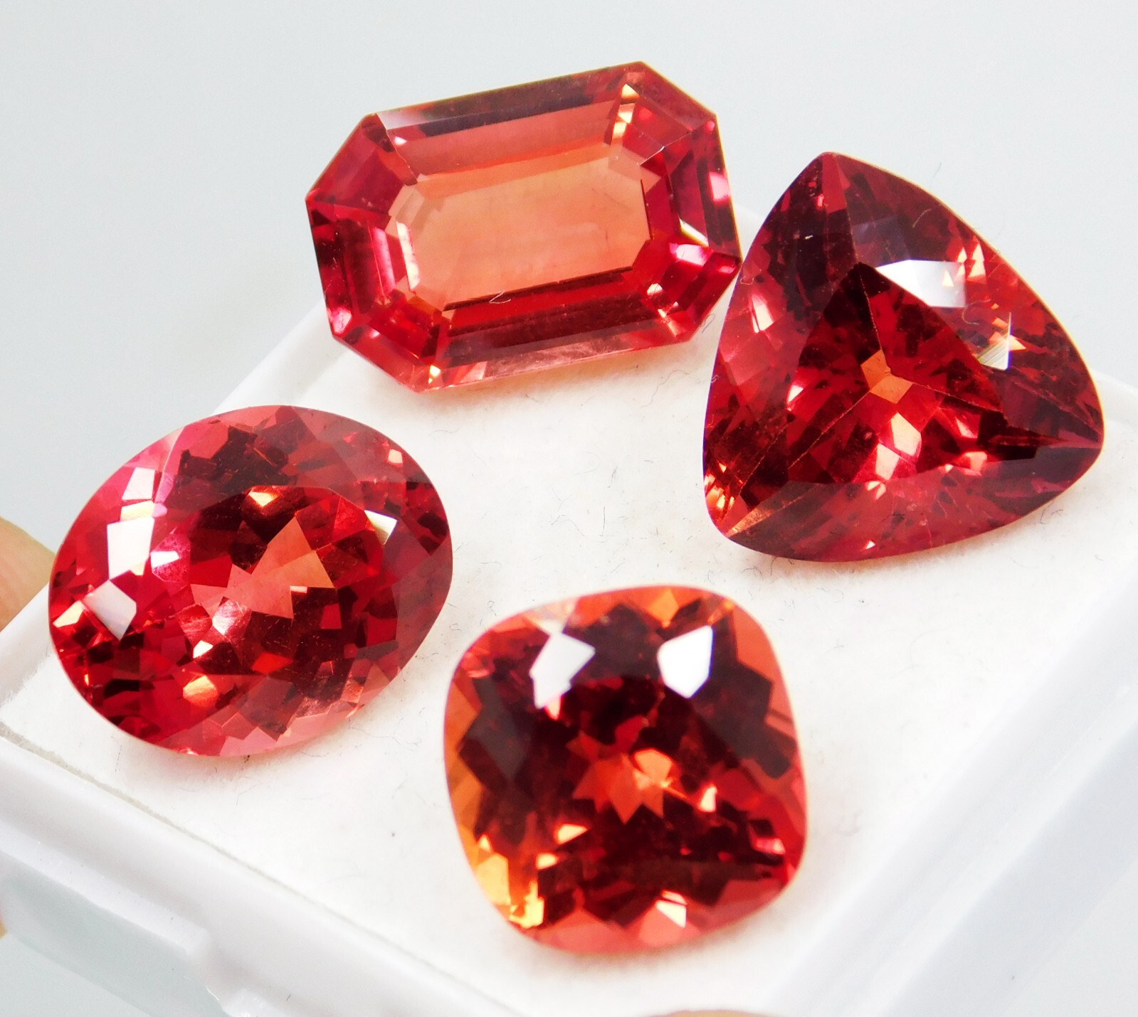 Natural Orange Pink Padparadscha Sapphire 31.50 Ct Certified Mixed Gemstone Lot