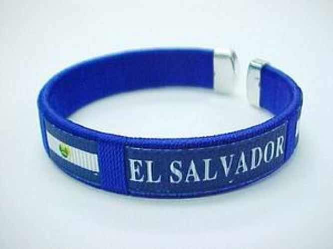 El Salvador Flag Bangle Bracelet