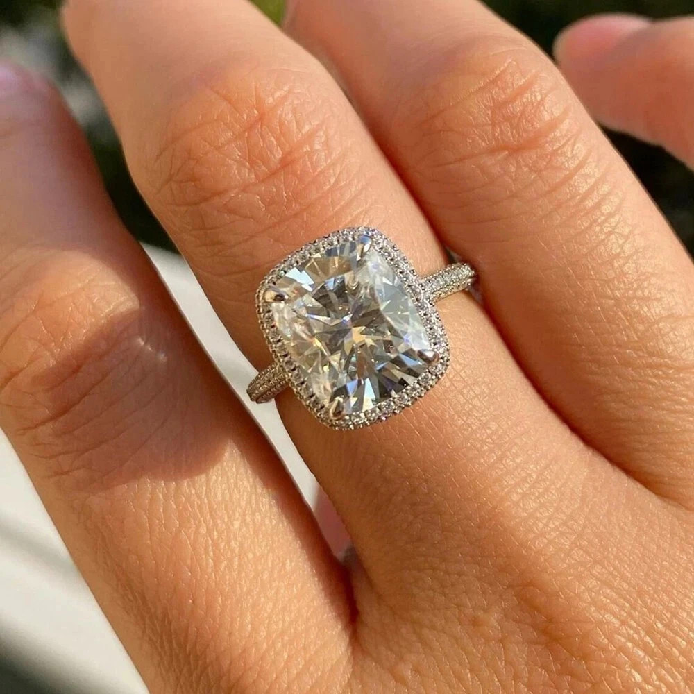 4 CT IGI Brilliant Cut Cushion VS1 Lab Grown Diamond Wedding Ring 14K White Gold