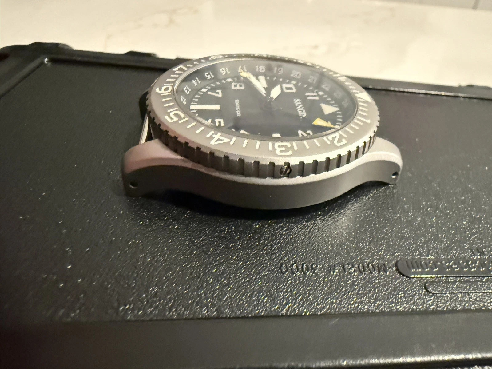 Sangin Instruments Kinetic II Pilot – GMT Watch (Nato and 2 Leather Straps)