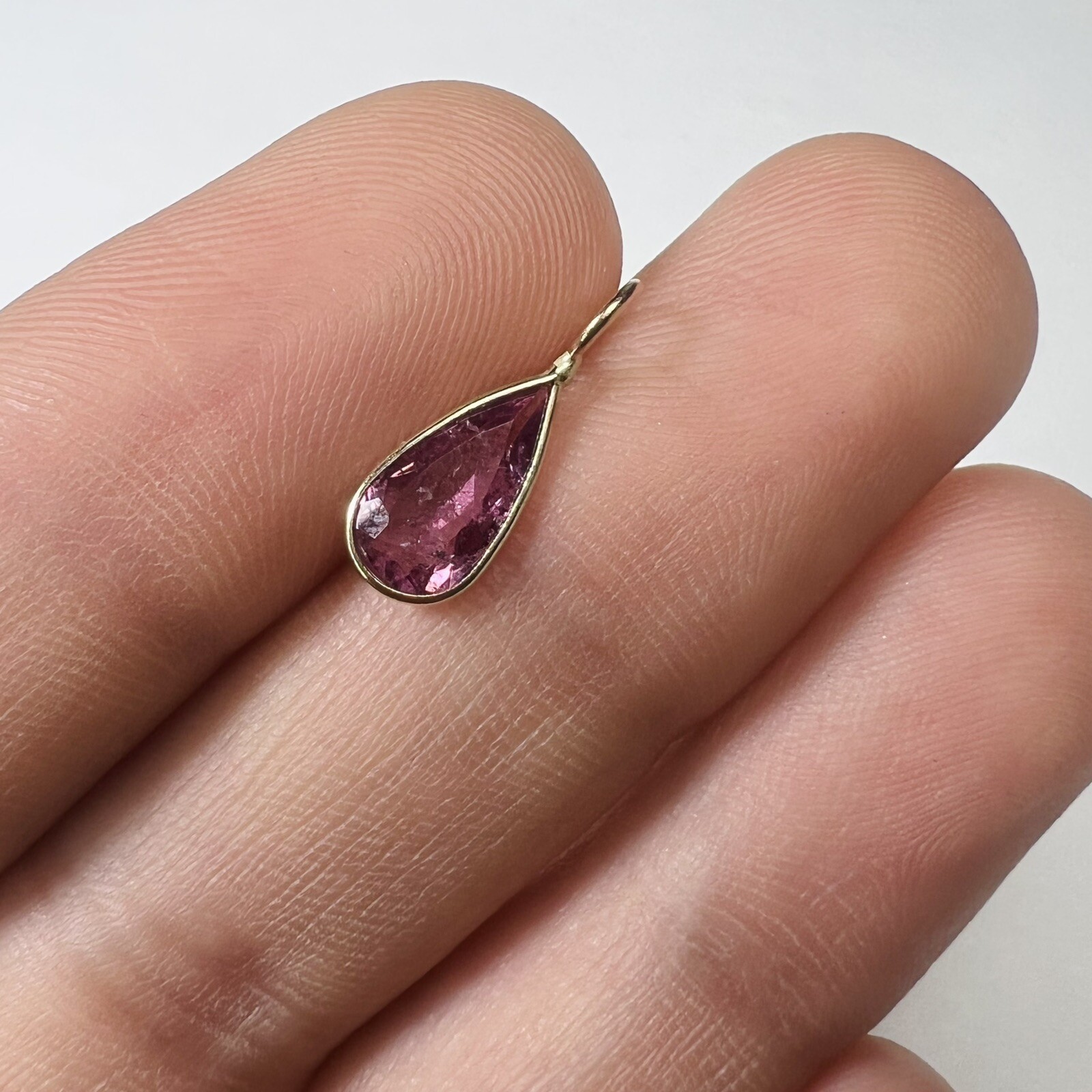 .90ct Glowing Pear Tourmaline 14K Yellow Gold Pendant 16×5.5mm