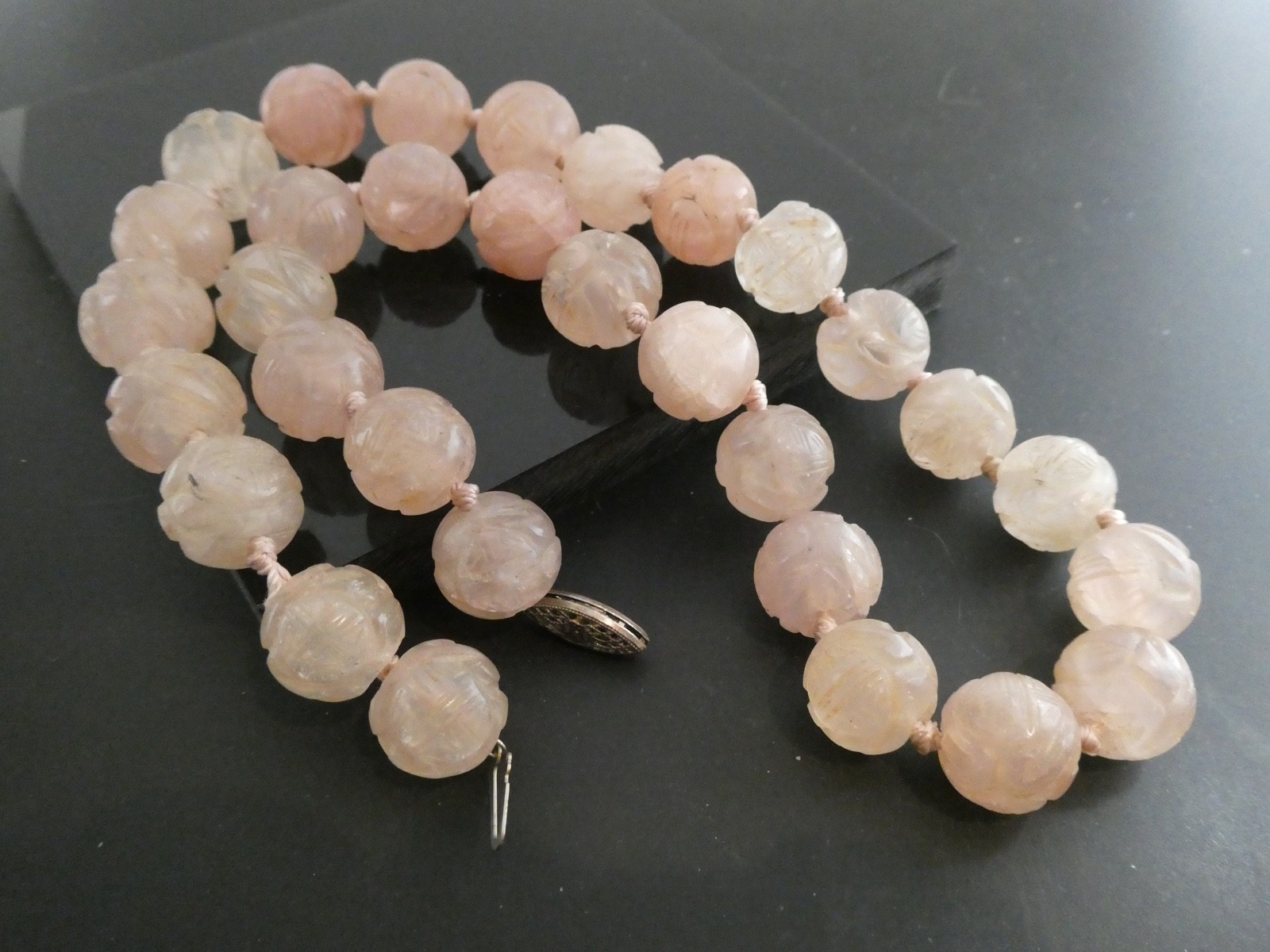 Vintage Chinese Rose Quartz Carved Round 14mm Shou Bead Knotted Necklace 19″