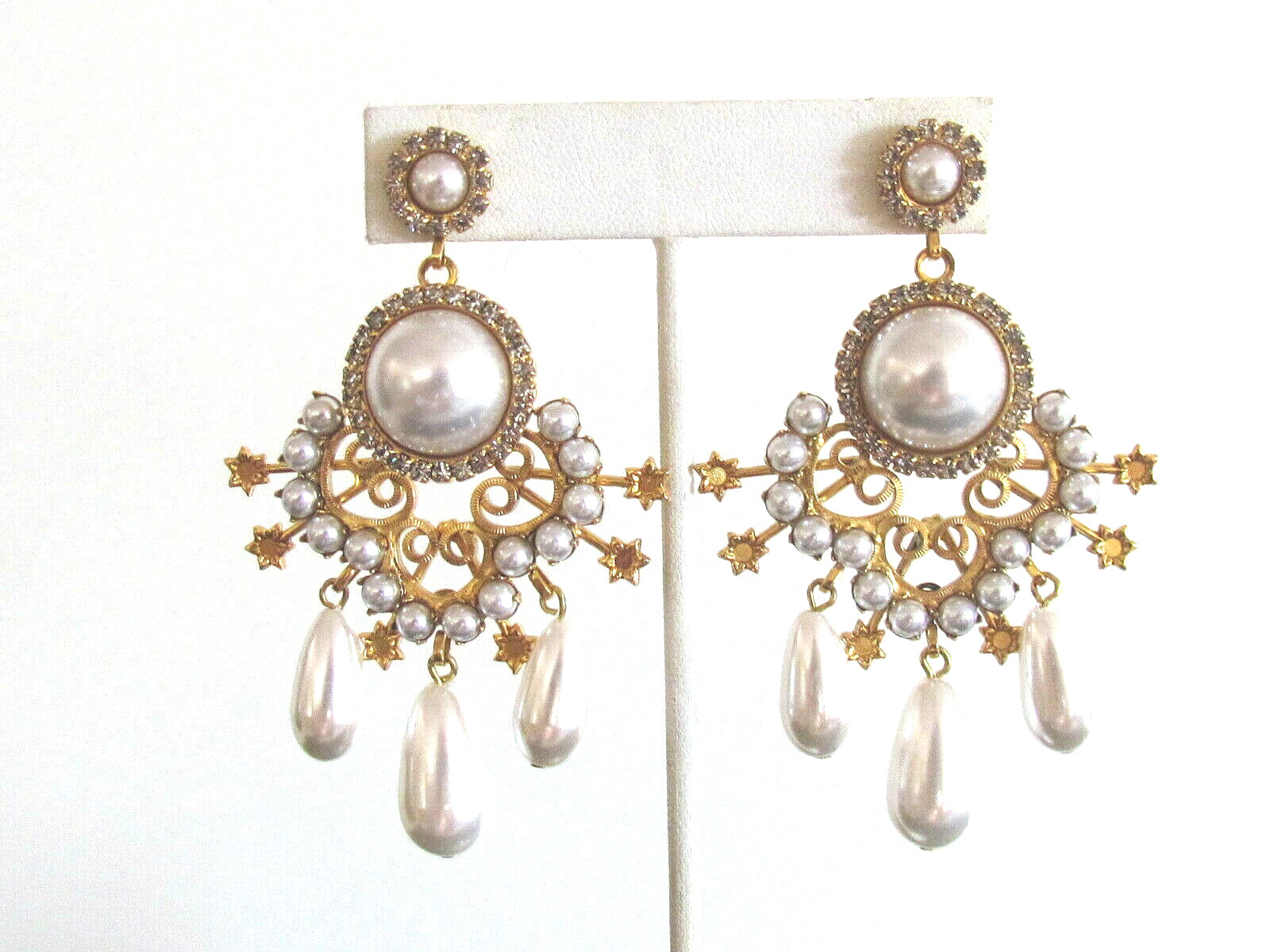 Women’s Earrings Designer Elizabeth Cole 24-k Gold Plated Faux Pearl Crystal