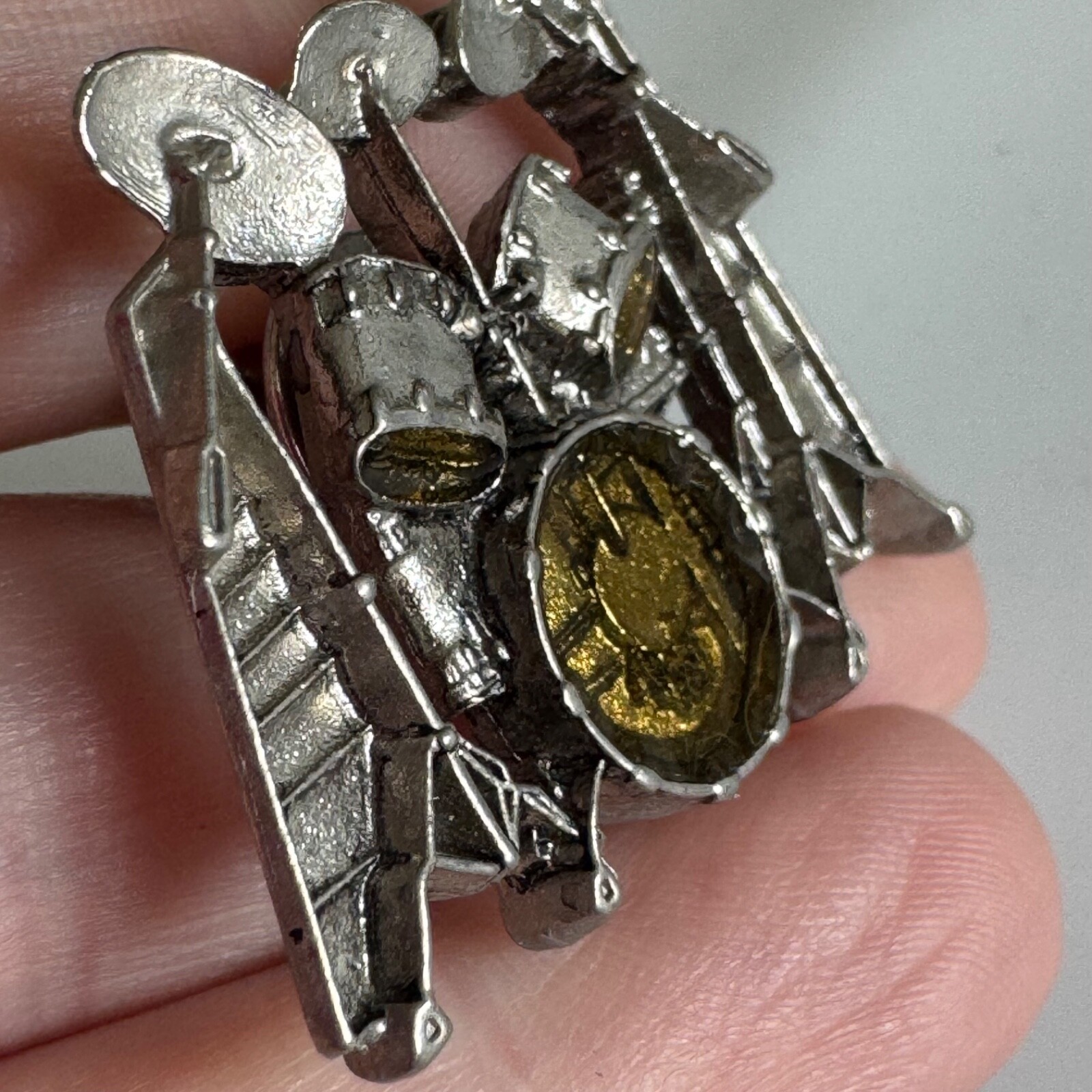 Future Primitive Drum Set Kit Brooch Pin Silver Tone Drummer Musician Badge