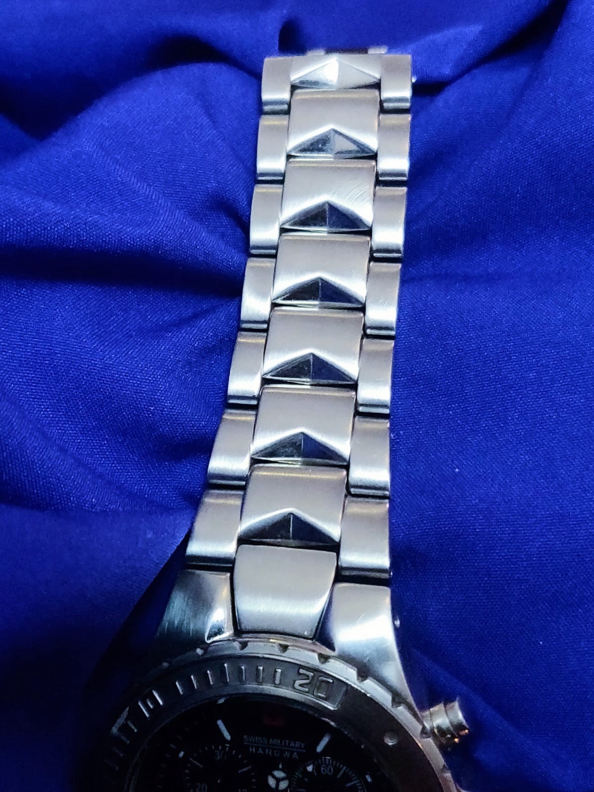 Swiss Military Hanowa Men’s 06-5081 Peacemaker Swiss Chrono 39mm Men’s Watch
