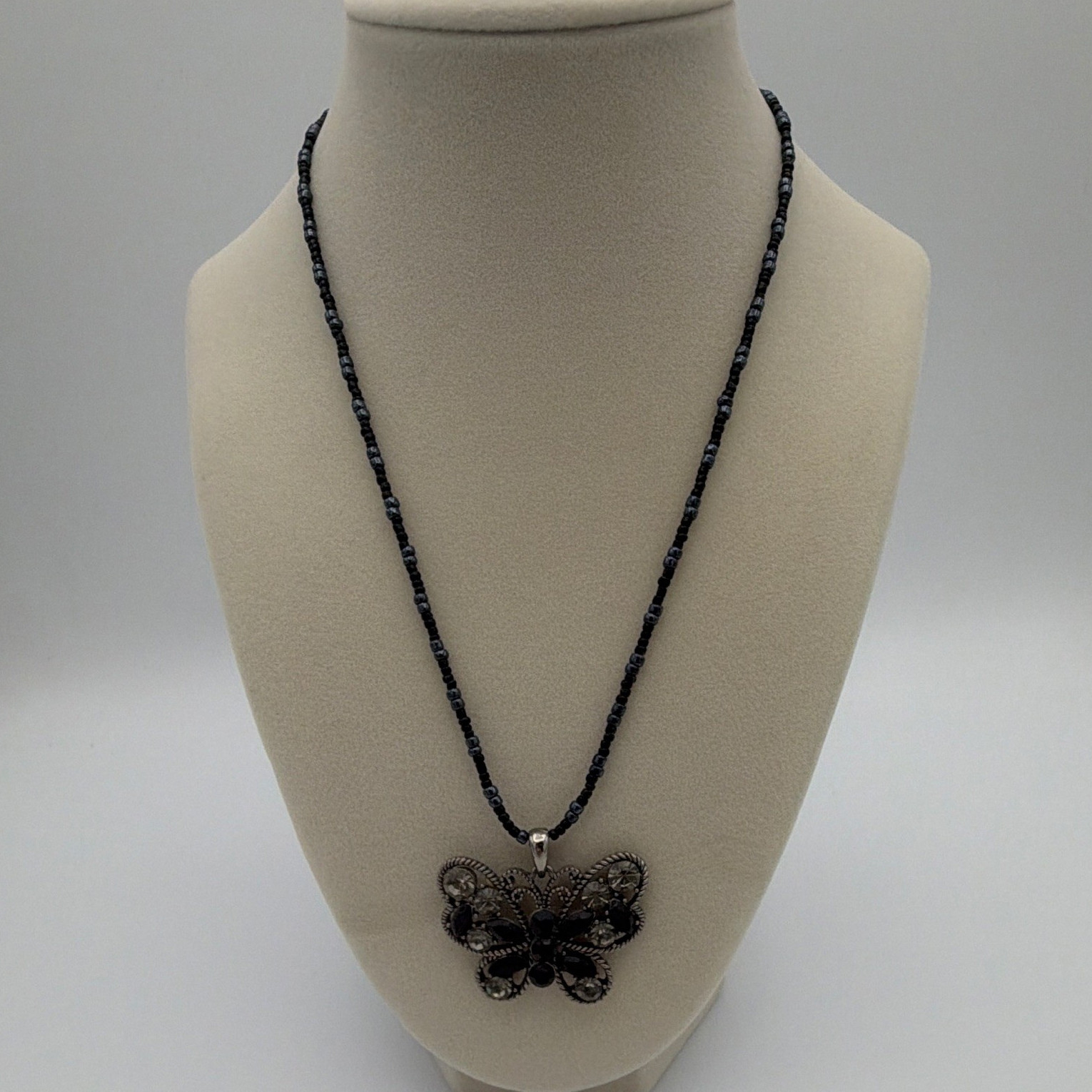 Black Beaded Ball Chain Butterfly Charm Pendant Crystal Rhinestone 18-20.5in Adj