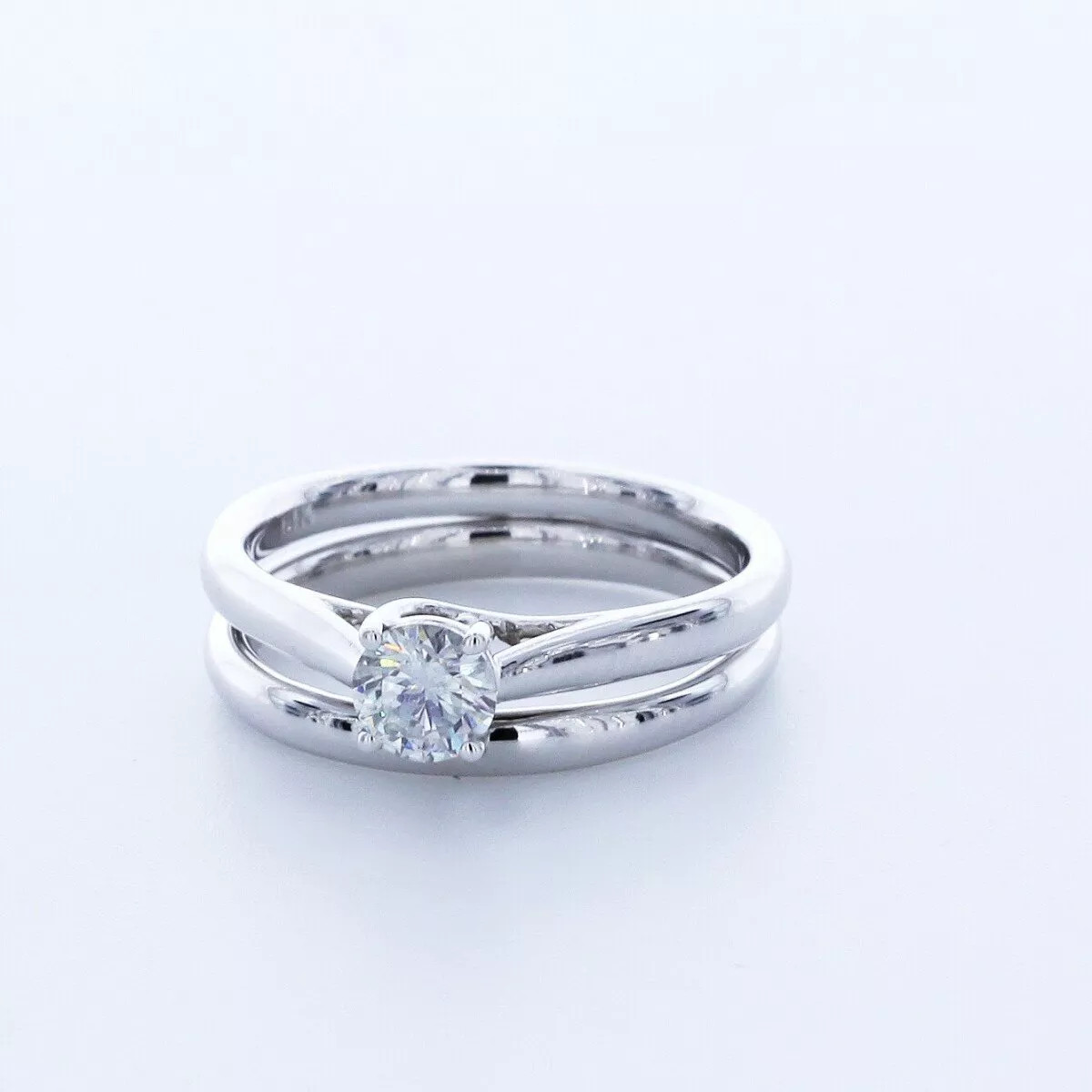 Solitaire Engagement Ring Set 14K Gold 0.57 Carat Round Lab-Grown Diamond E VS1