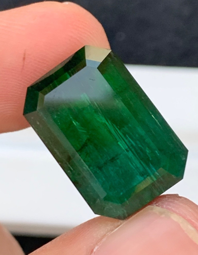 25.20ct beautifull natural top quality green bi colour tourmaline loose gemstone