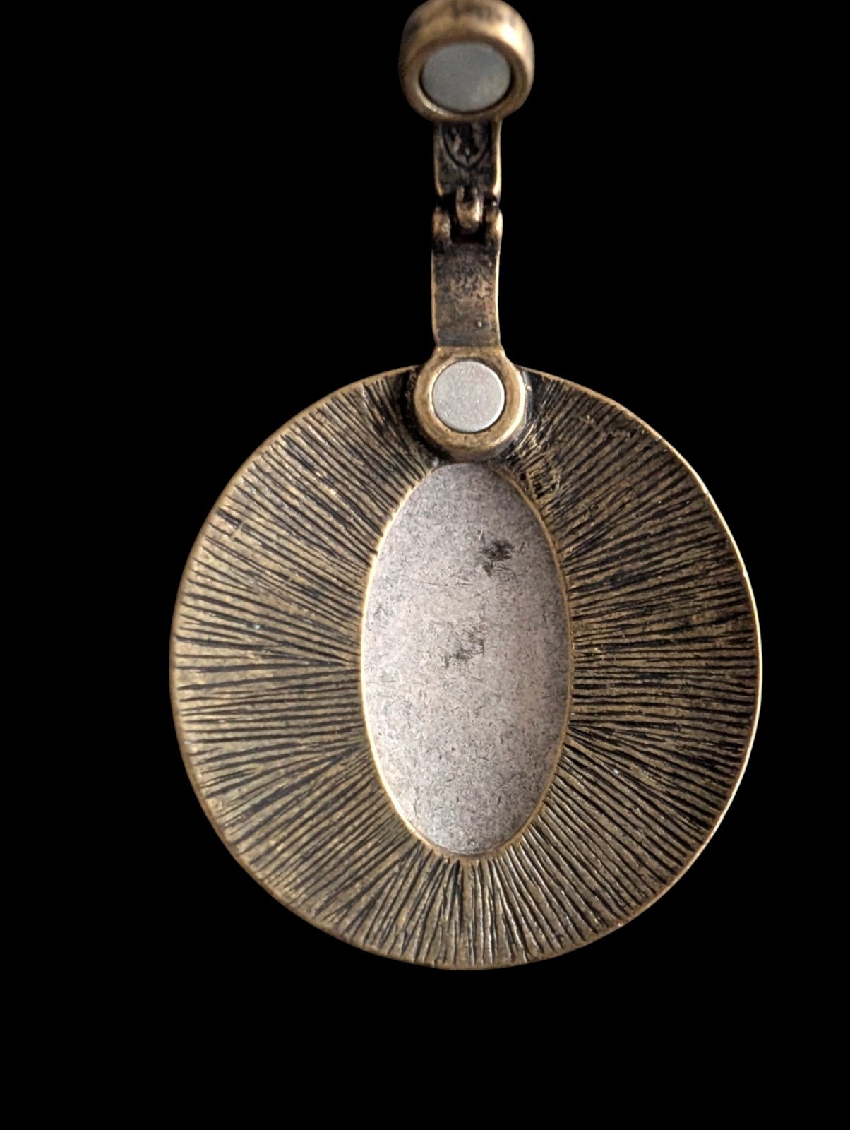1928 Jewelry Co Mixed Metal Magnetic Hinged Enhancer Pendant Mesh Necklace Boho