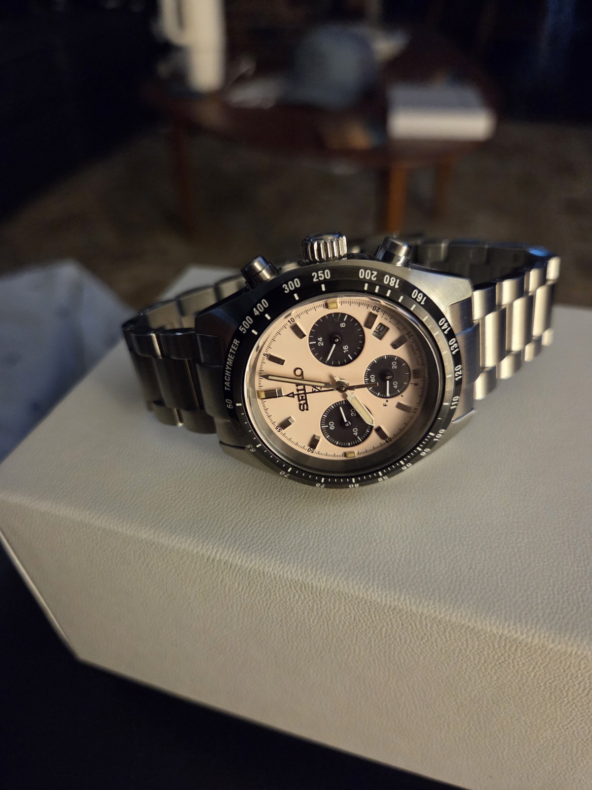 SEIKO Prospex SBDL127 Pink/Salmon Solar Chronograph Men’s Watch – Worn Twice