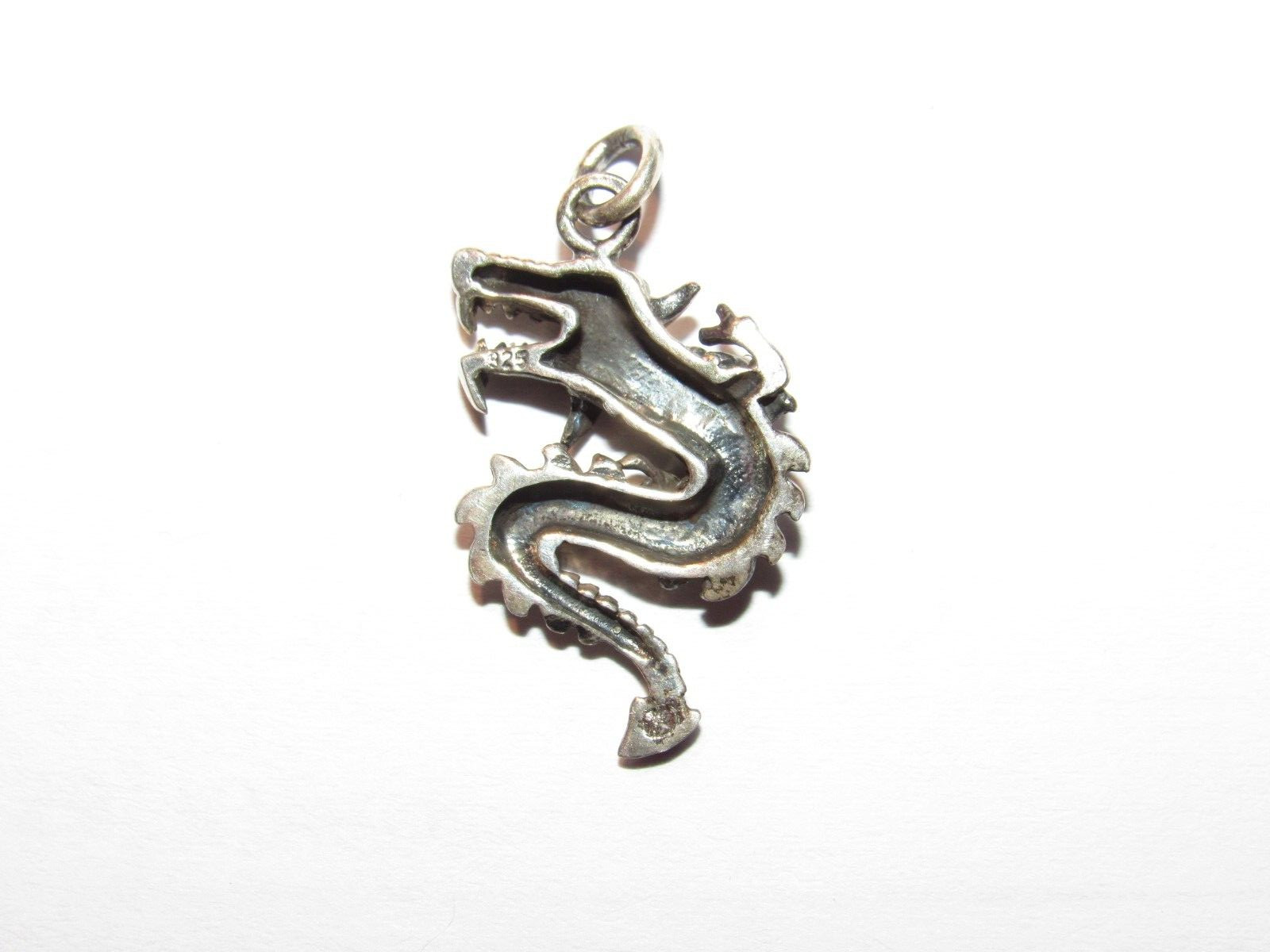 01J13 Cute 925 Sterling Silver Dragon Jewelry Pendant Medallion China