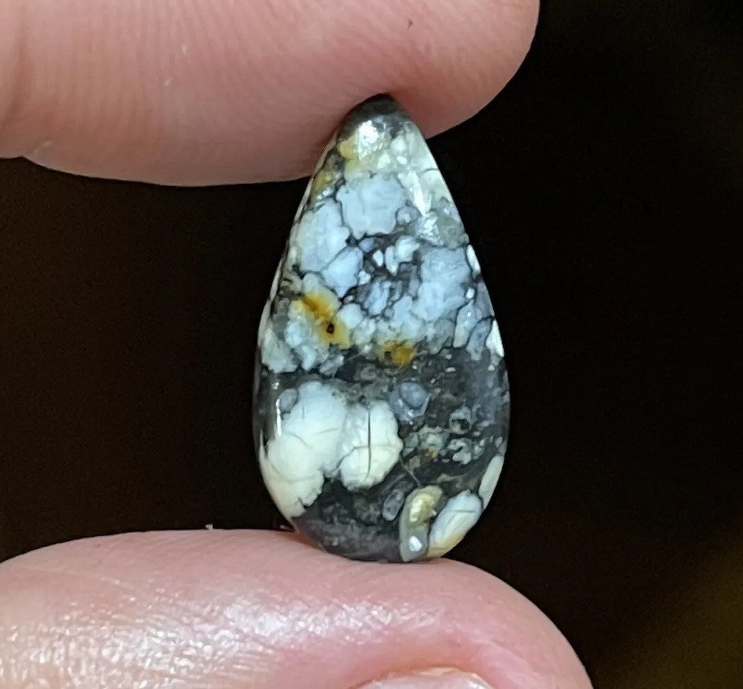 5.6ct 20×10.7x4mm White Moon Hubei Turquoise Teardrop Cabochon Loose Gem