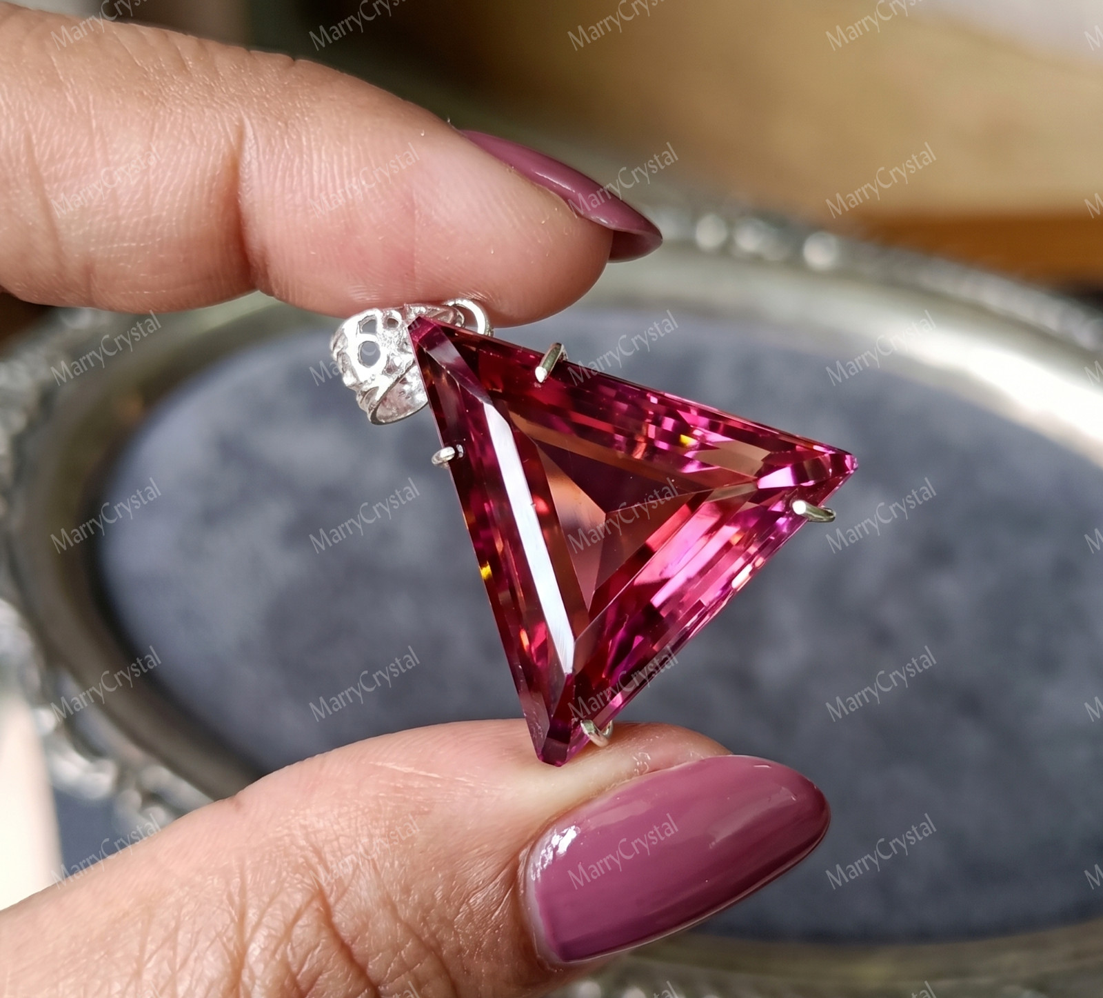Lightshift Pendant Color Changing Zultanite Glass Trillion Cut Loose Gemstone