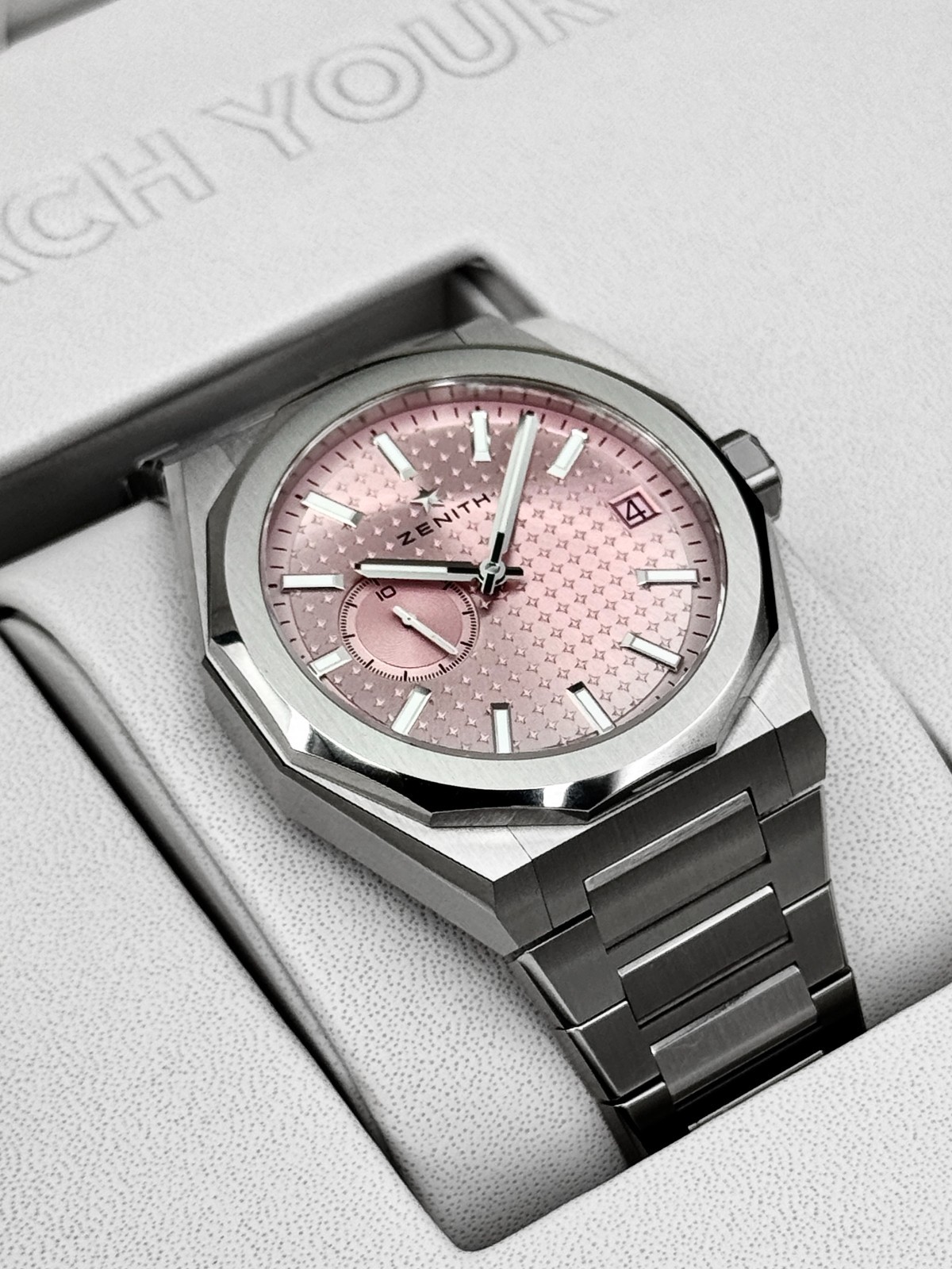 Zenith Defy Skyline 41mm 03.9301.3620/18.I001 Stainless Steel Pink Dial