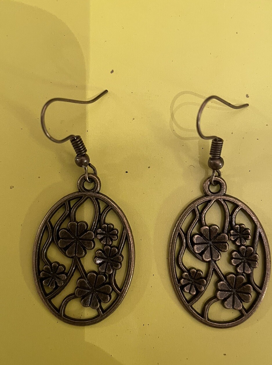 Retro Bohemian Oval Vintage Bronze Flower Filigree French Wire Dangling Earrings