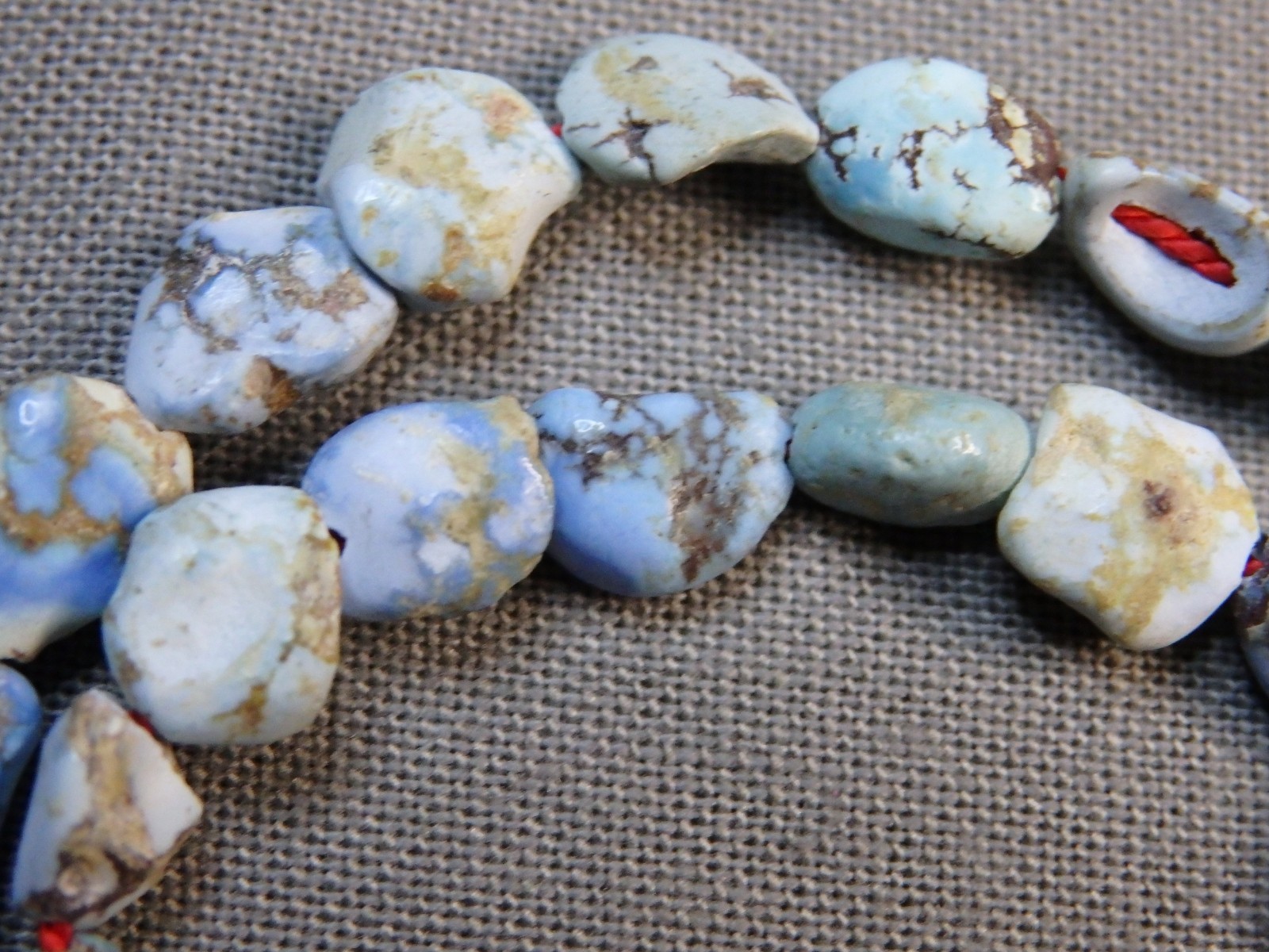 Natural GOLDEN HILLS TURQUOISE 3-9mm Pebble& Flat Nuggets 8″ Strand 19cts😍#2.