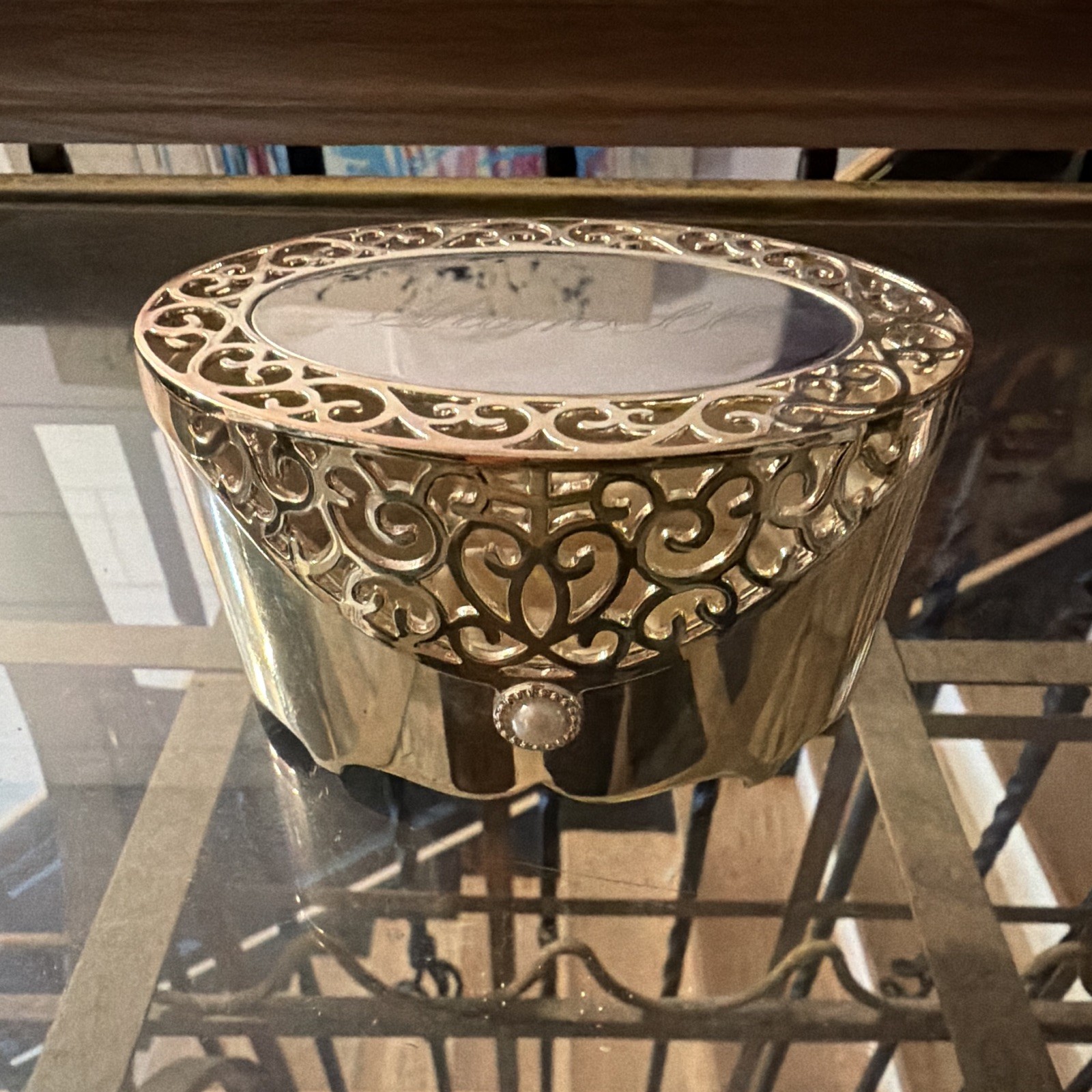 Silver Metal Oval Heart Filigree Jewelry Box, Velvet Lined, Holds 5 Rings