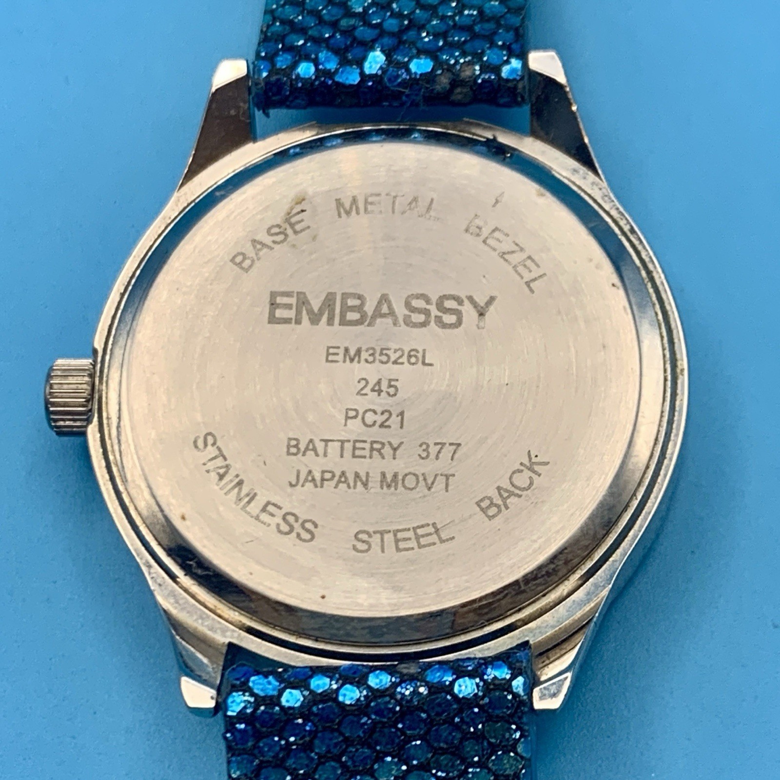 EMBASSY By GRUEN Women’s Fashion Quartz Wristwatch Crystal Bezel Works New Batt