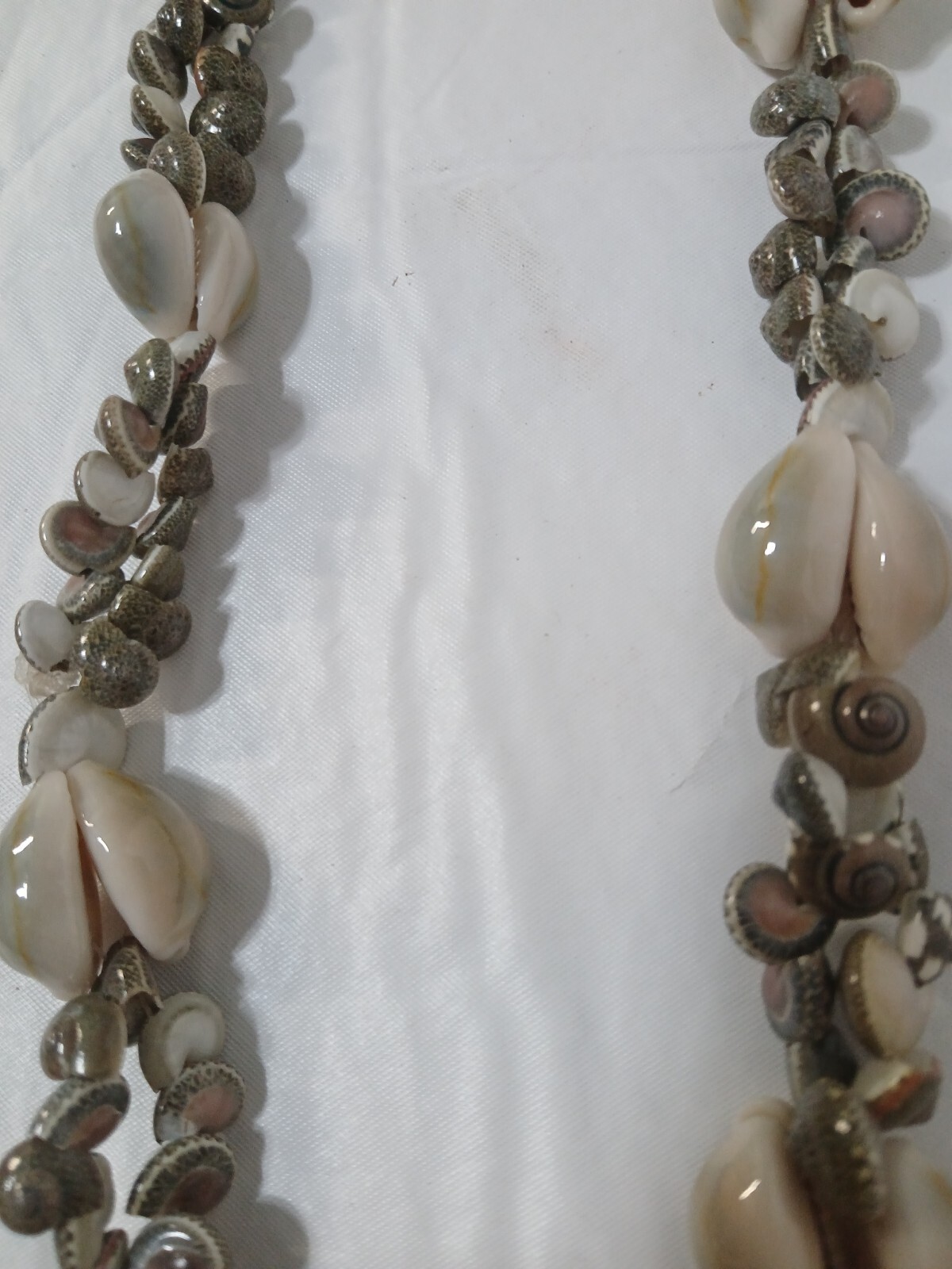 Long Mixed Natural Sea Shell Nautical Ocean Necklace 16” Multi-colored Various