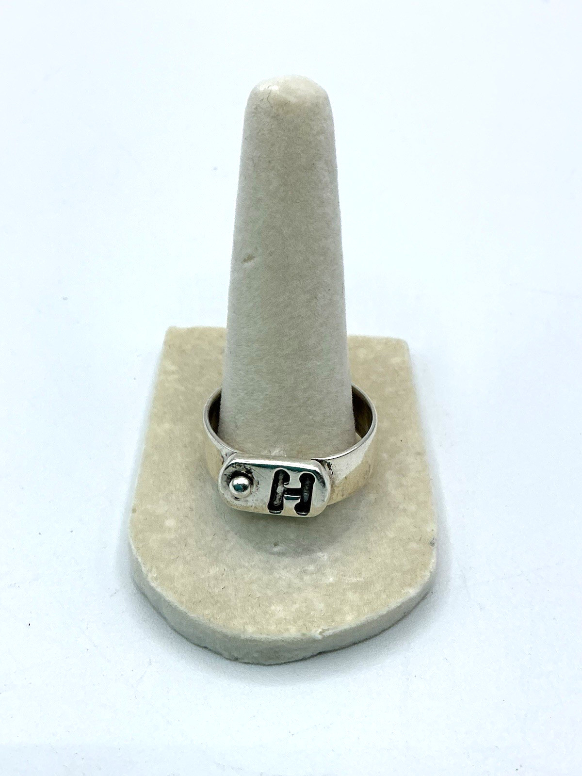 Sterling Silver 925 Wide Band Ring w/ Initial “H” Size 11 1/2 Tested 6.4 grams