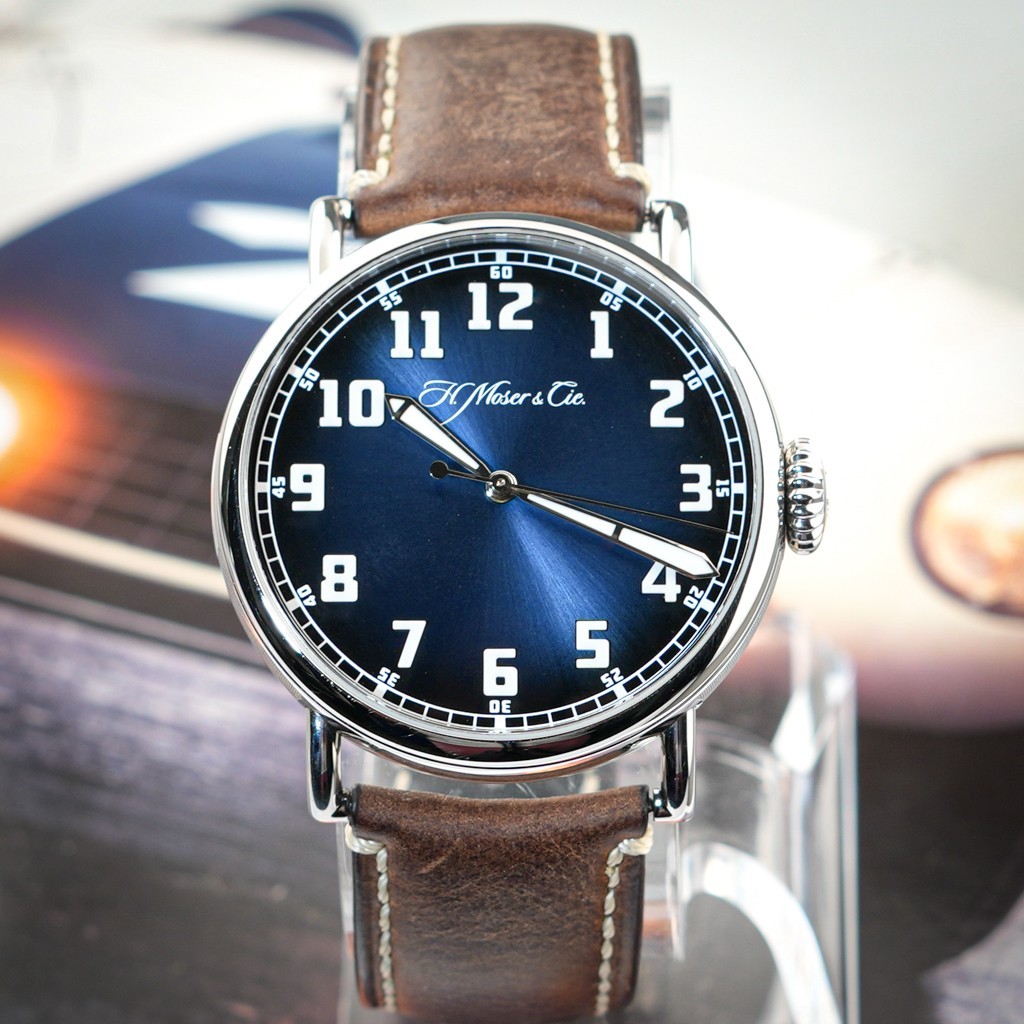 H. Moser & Cie. Heritage Centre Seconds Funky Blue FULL SET 42mm REF 8200-1201
