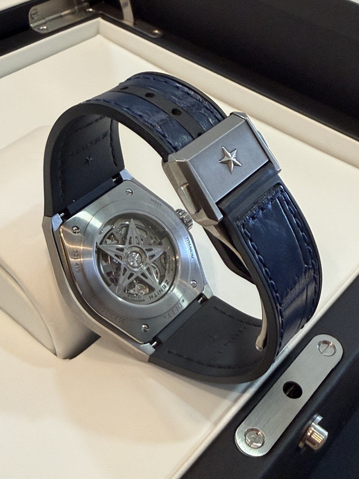 Zenith 95.9000.670/78.r584 Defy Classic Mens Watch Full Set Skeleton