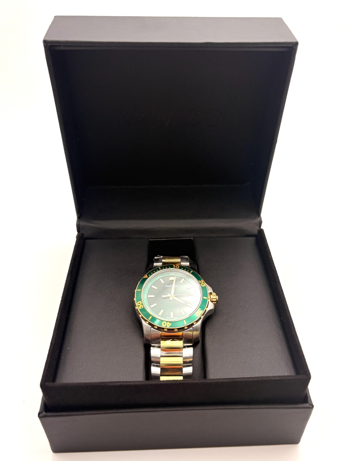 Movado 2600147 Series 800 Green Dial Two Tone Gold Men’s 40mm Quartz Watch