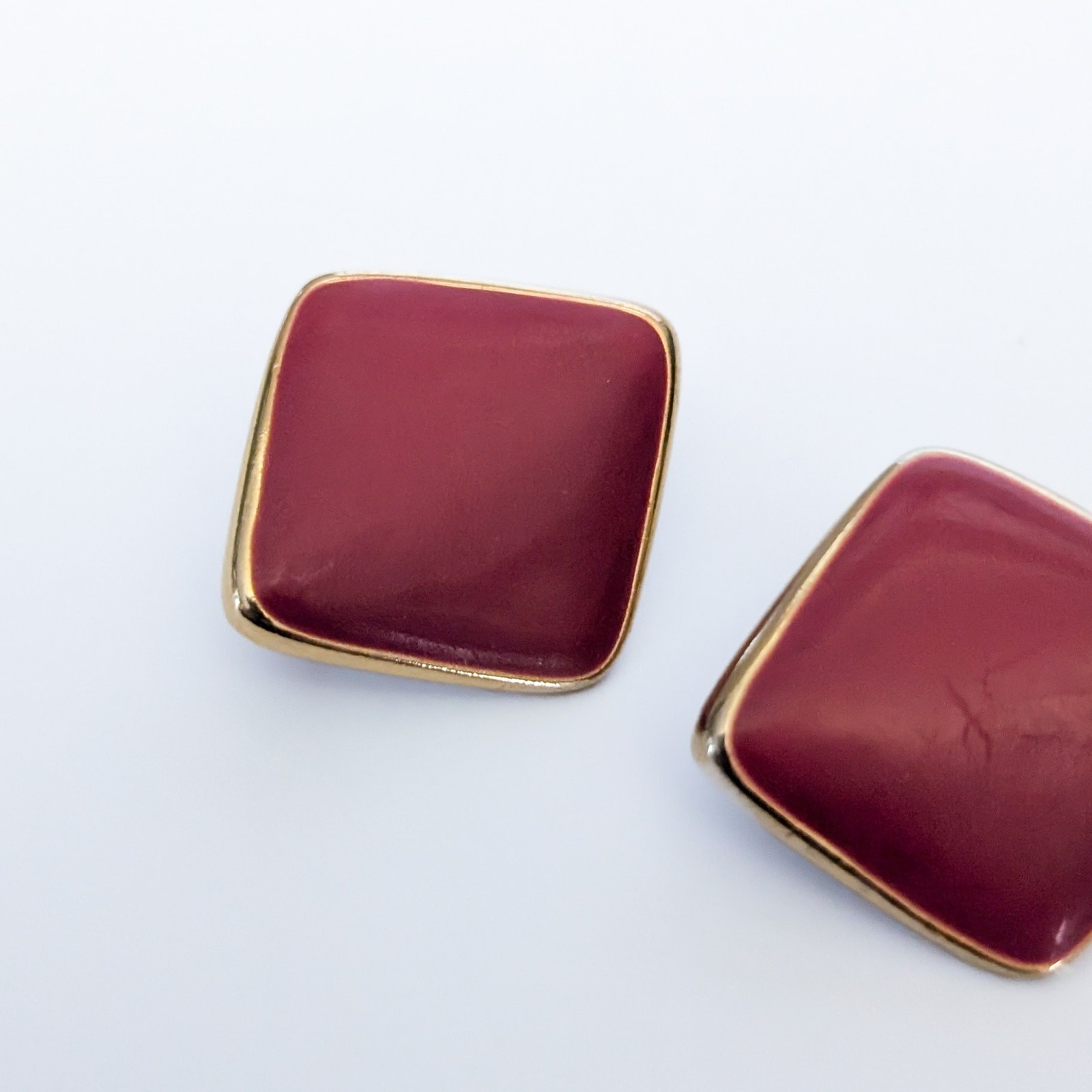 Vintage Clip On Earrings Red/Dark Pink Tone Folded Design